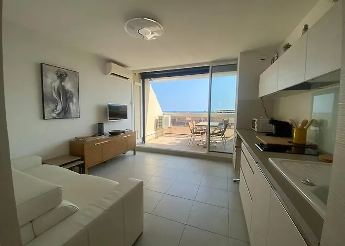 408, Heliopolis K Au Village Naturiste * آجد